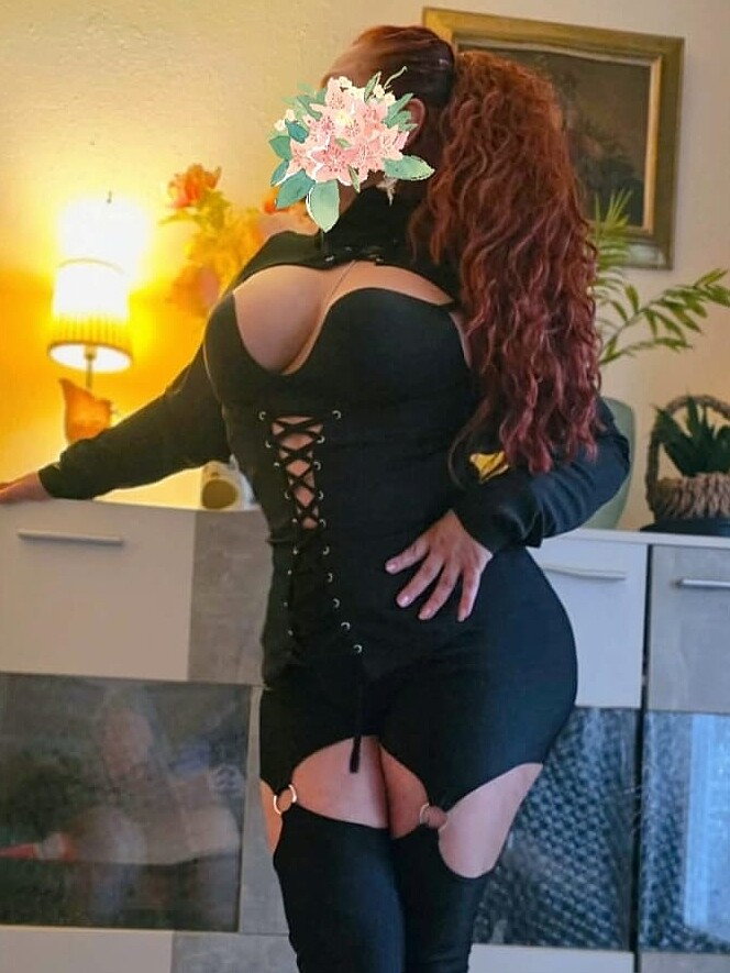 mina-2-69c4fb3d66212405995788